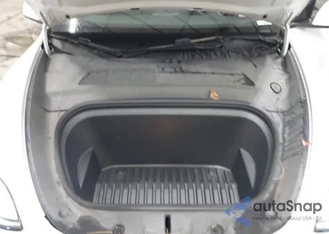 2021 Tesla Model Y Long Range Dual Motor All-Wheel Drive from USA, damaged, VIN 5YJYGDEE4MF153496